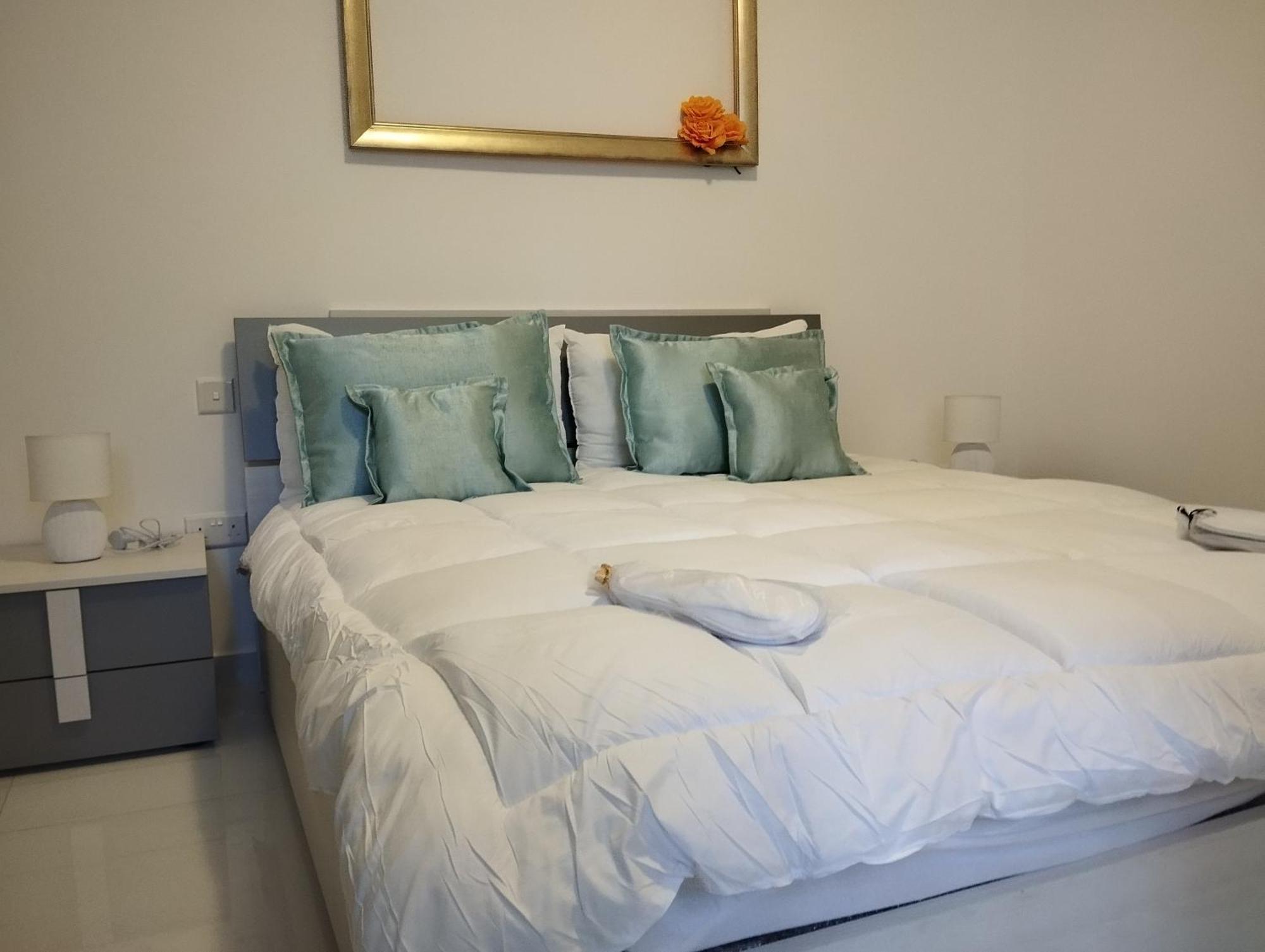Pearl Apartments Sliema Luaran gambar